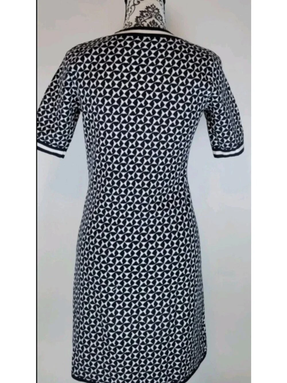 Boden Knit Sweater Dress Size 4 Navy White Geometric Jacquard Short Sleeve Pocke - Picture 8 of 12